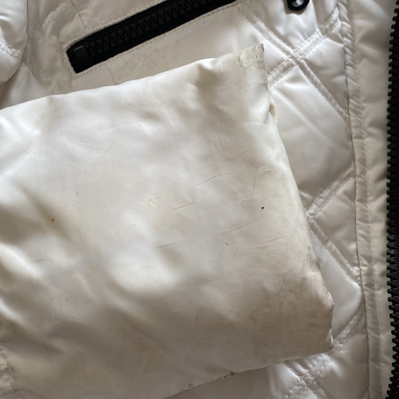 Guess White Quilted Jacket - Picture 5 of 7